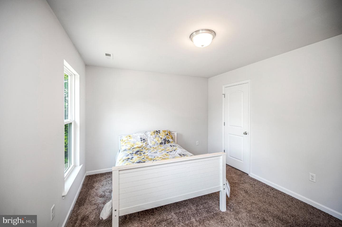 121 Forbes St photo 26
