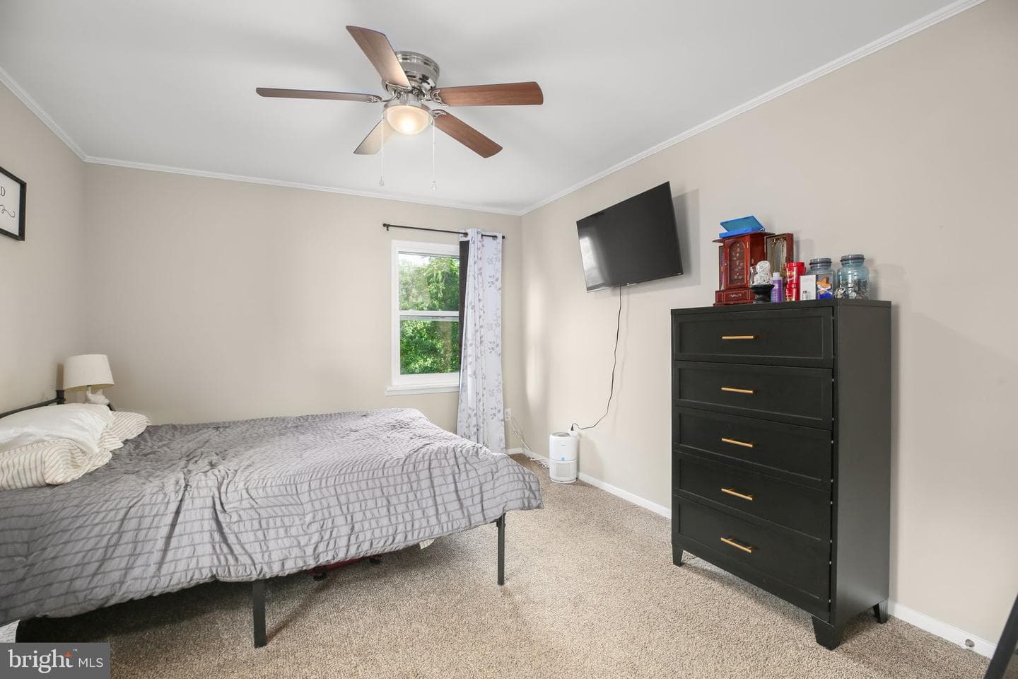 573 Melchers Drive photo 16