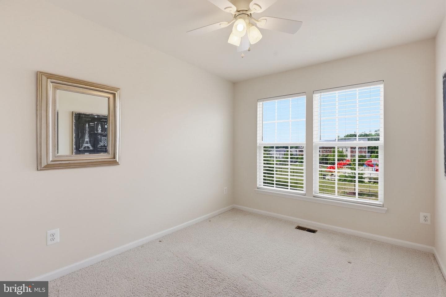 439 Foxglove Way #103 photo 17
