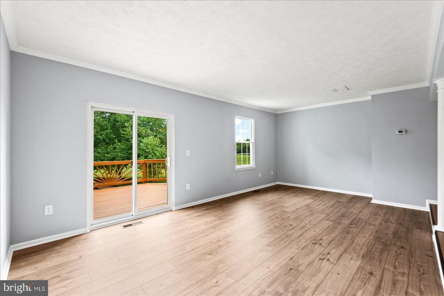 107 W Park Dr photo 16