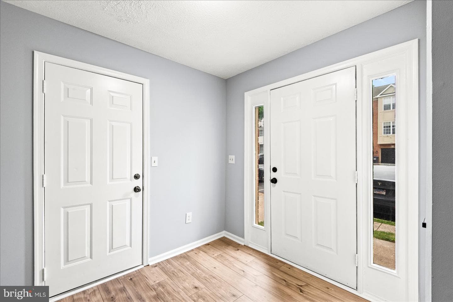 107 W Park Dr photo 23
