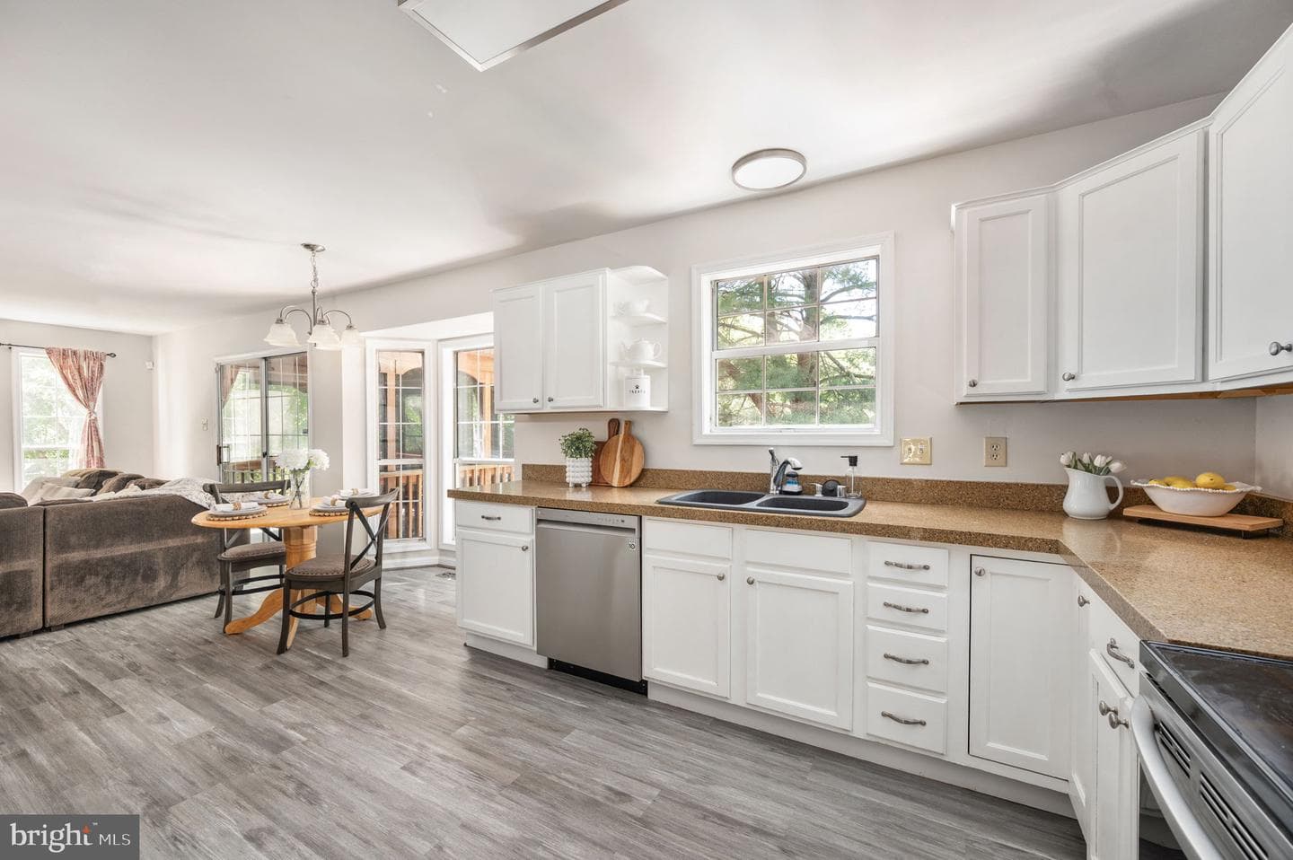 22 Tanterra Drive photo 11
