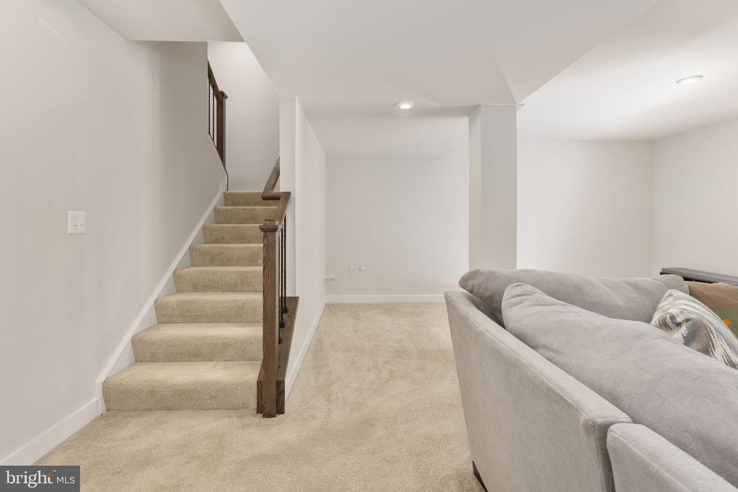 409 Vandegrift Road photo 68