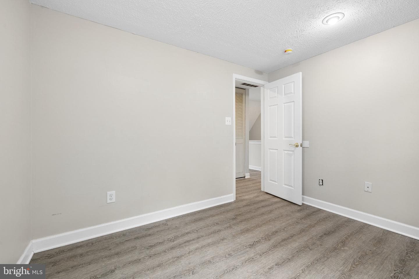201 Bay Cove photo 22