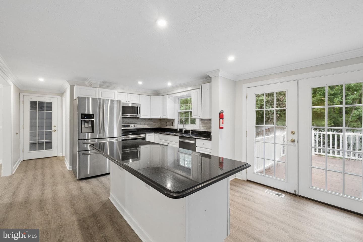 201 Bay Cove photo 8