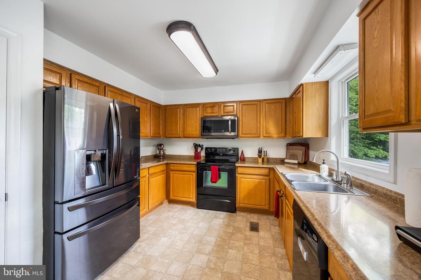 48 Washington And Lee Boulevard photo 13