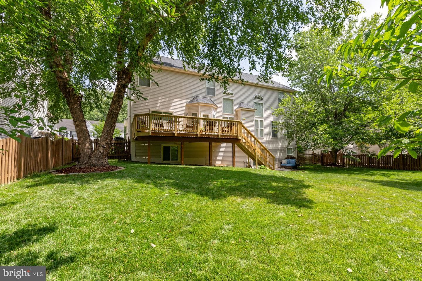 24 Tavern Road photo 67