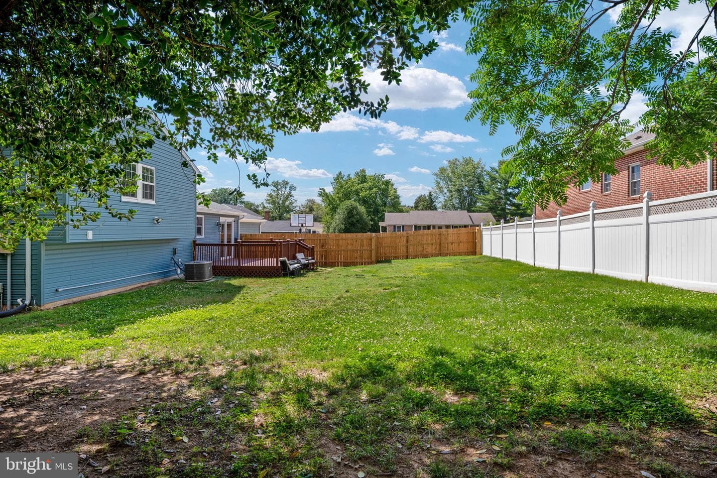 400 Collingwood Drive photo 41