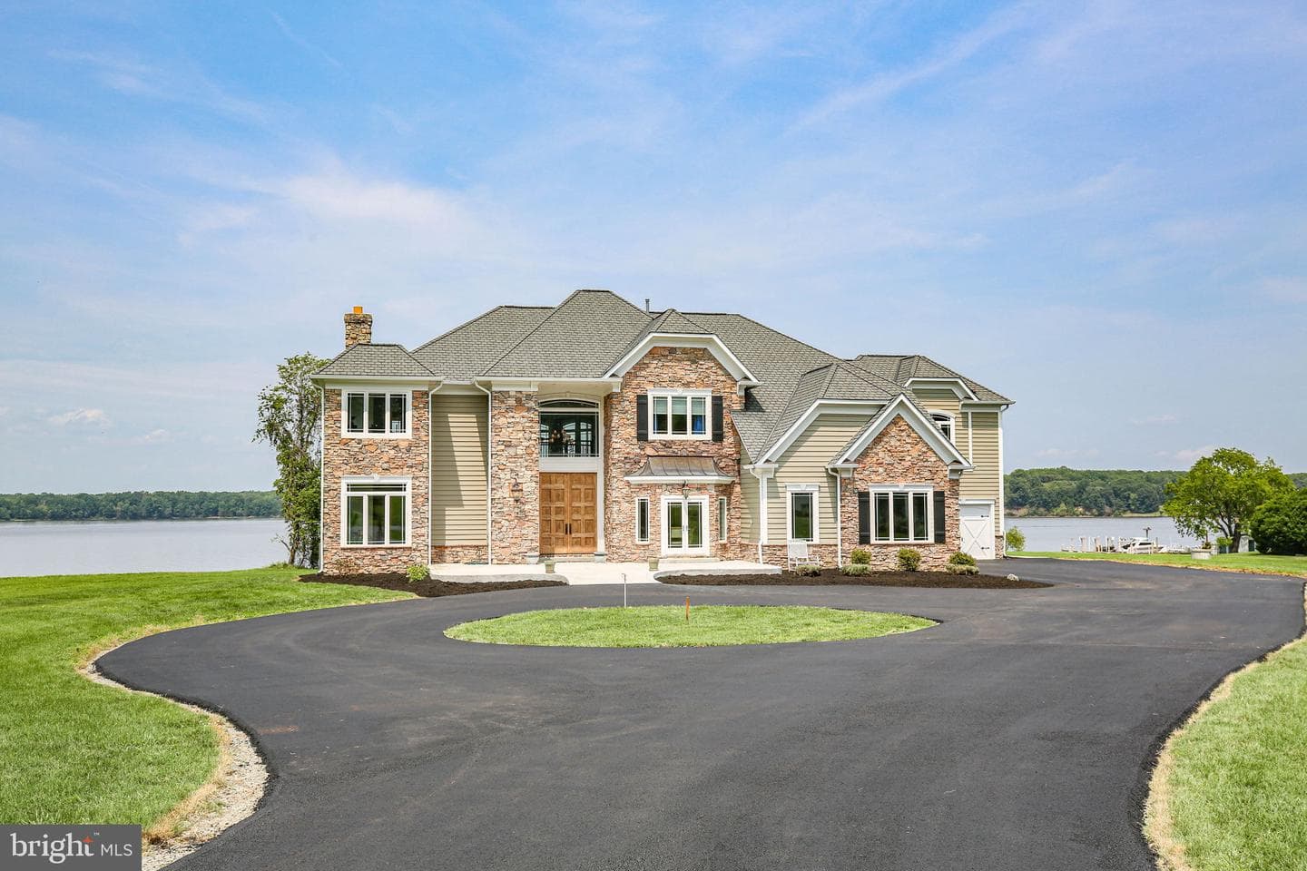 270 Thorny Point Road photo 4