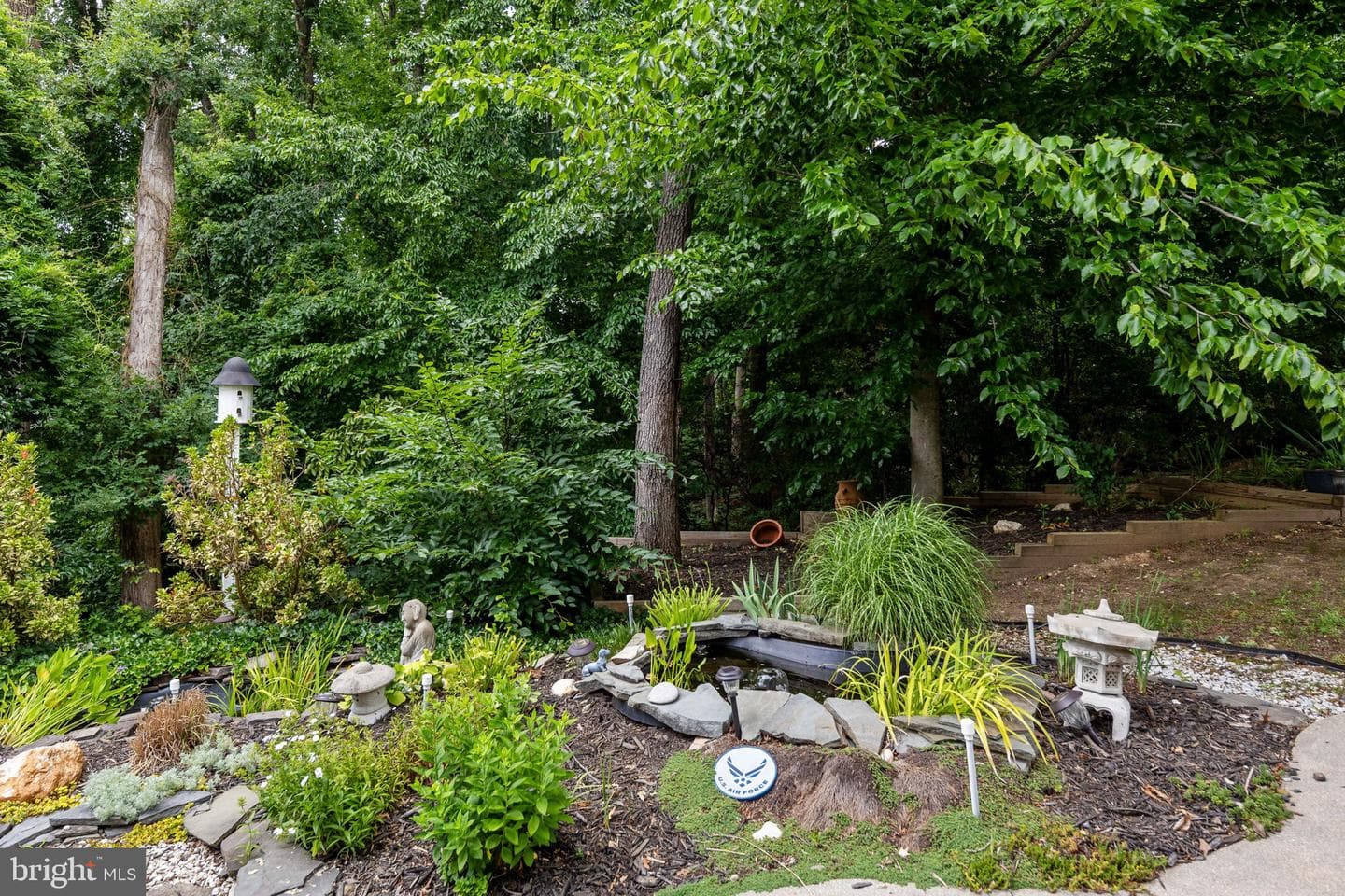 31 Garnet Way photo 104