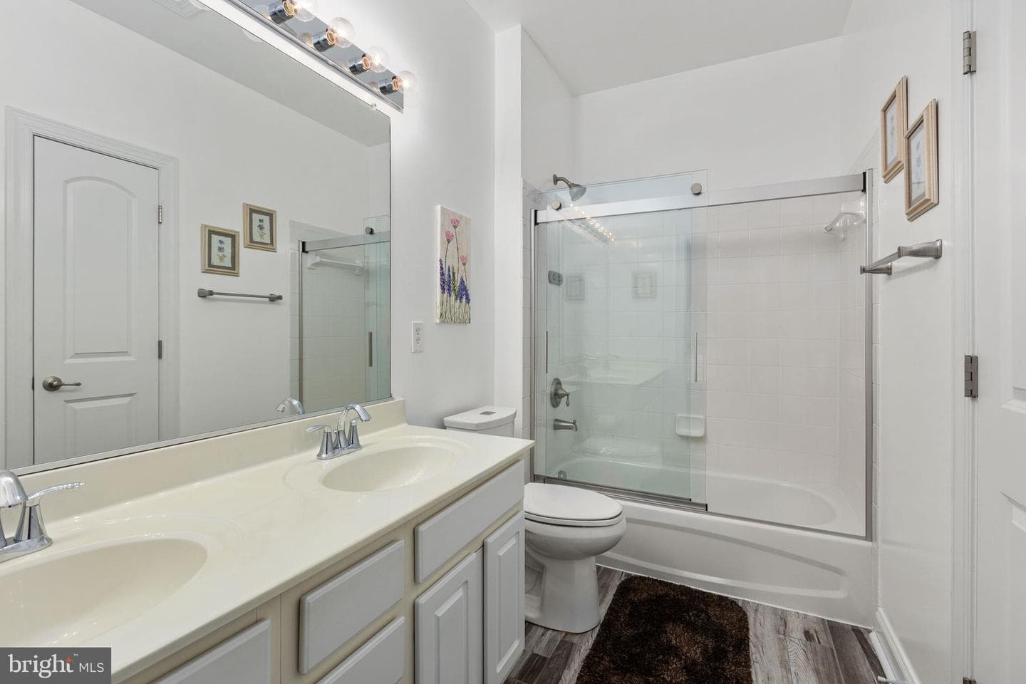 31 Garnet Way photo 73