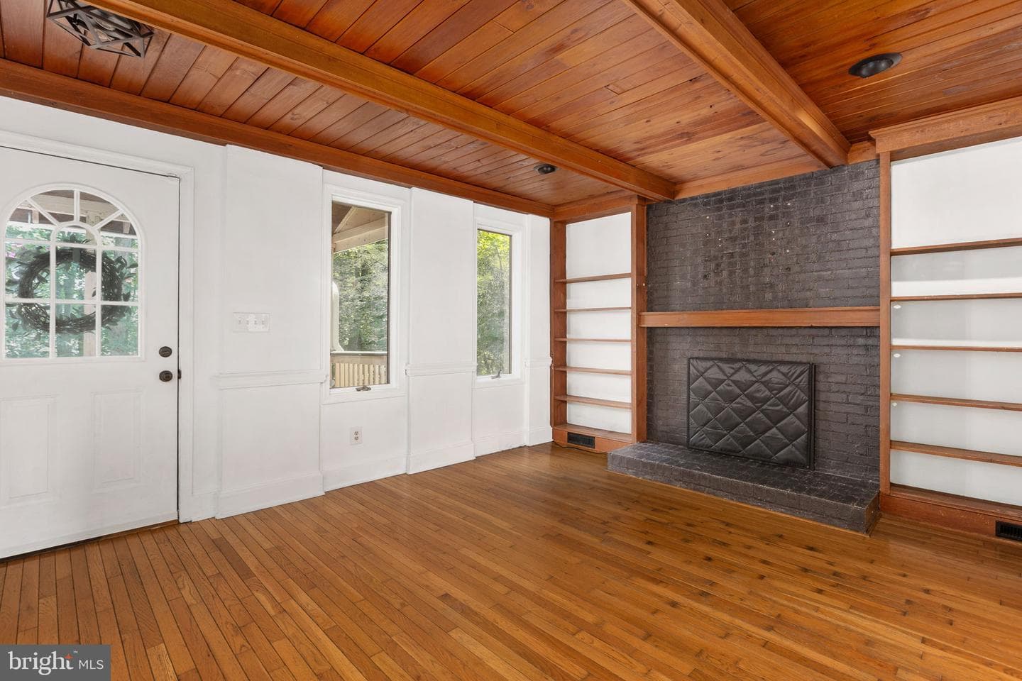 64 Greenridge Drive photo 3