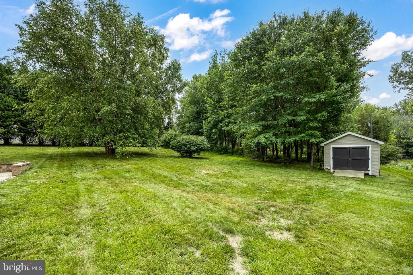 465 Spotted Tavern Road photo 34