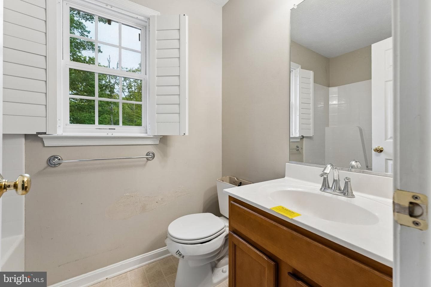 60 Goodwin Street photo 18
