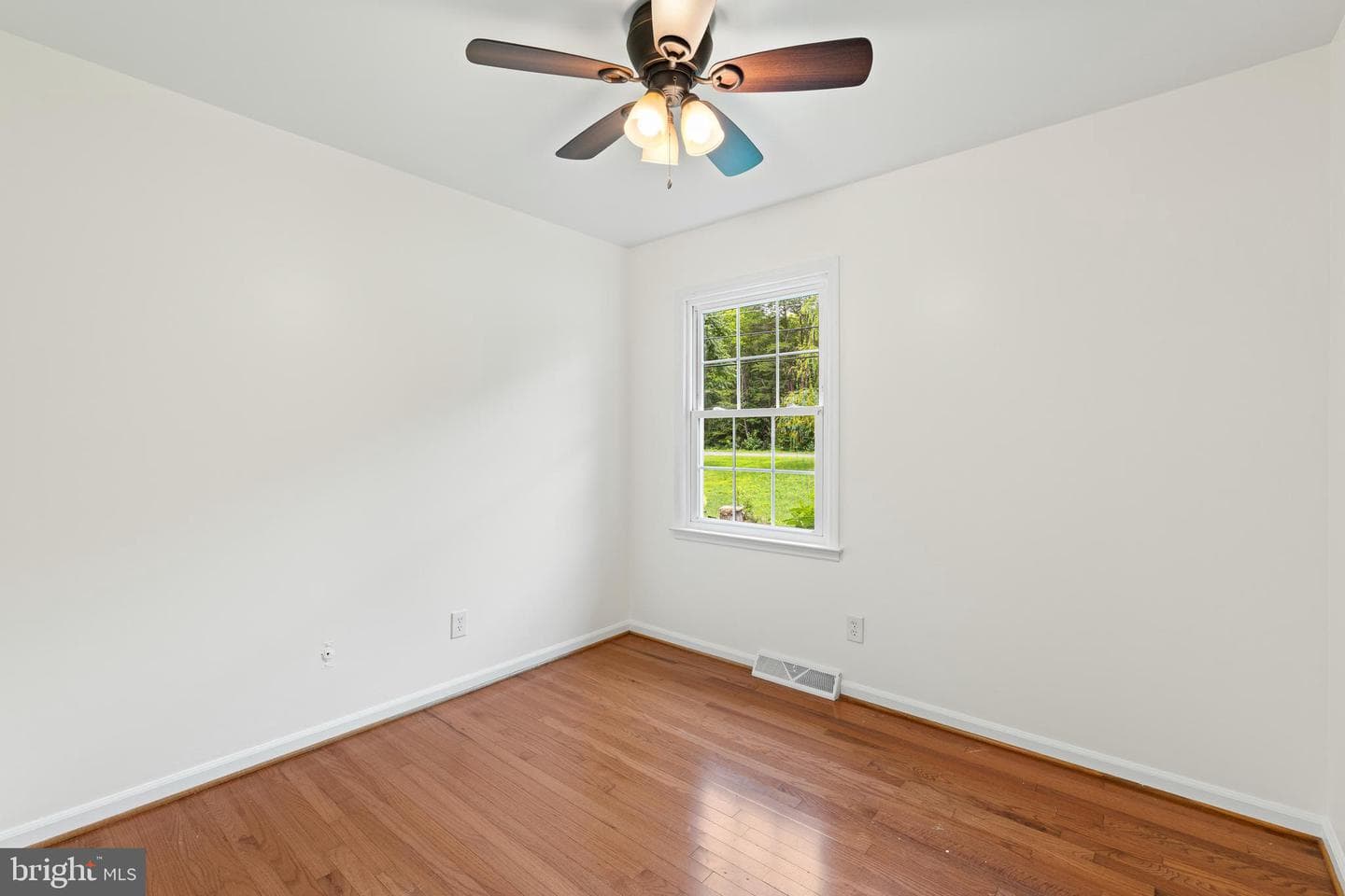 281 Truslow Road photo 8