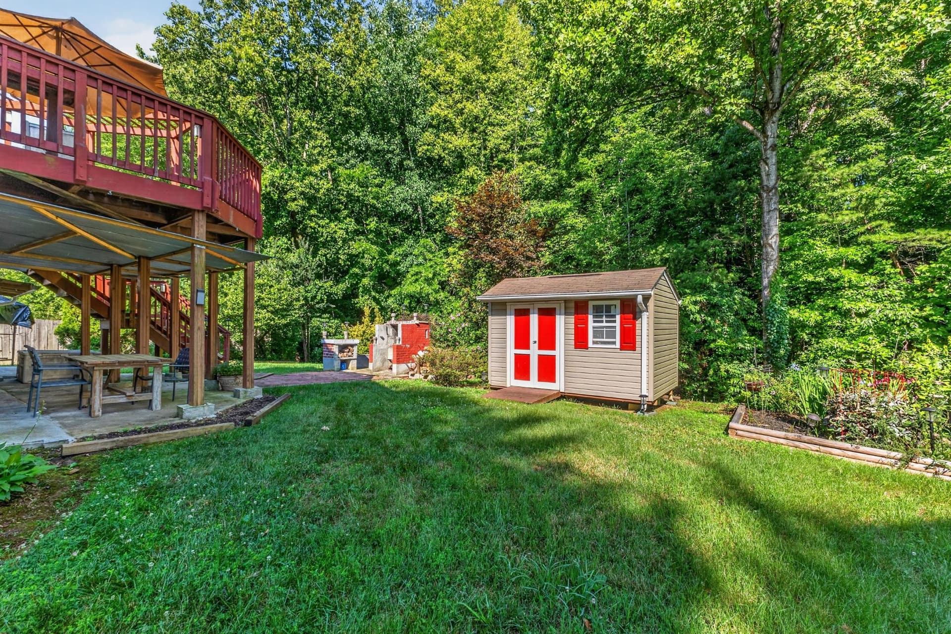 49 Clark Lane photo 23