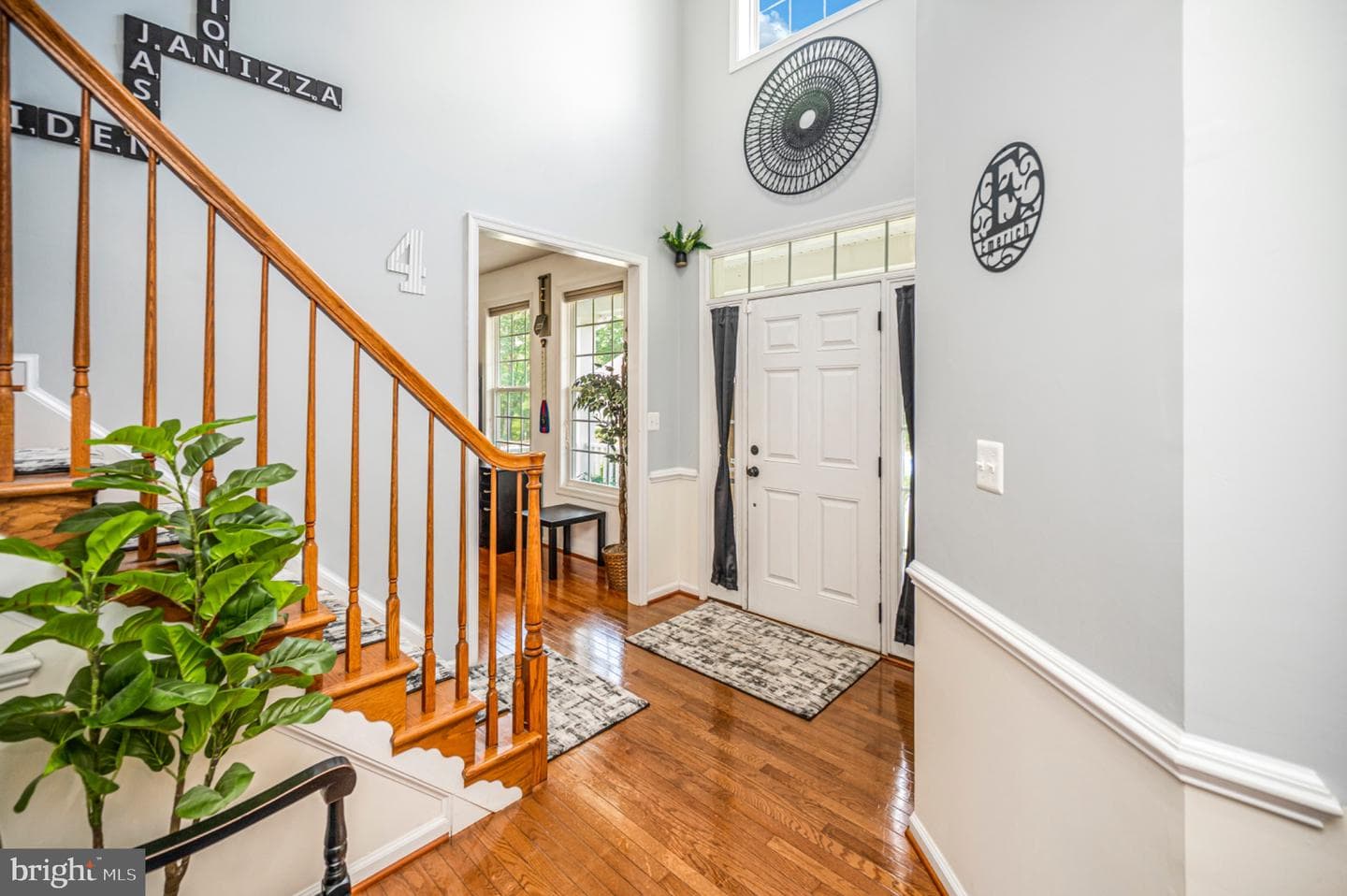 239 Toluca Road photo 32