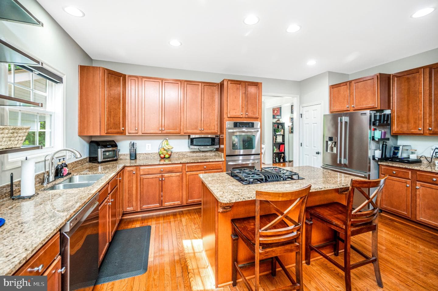 239 Toluca Road photo 38