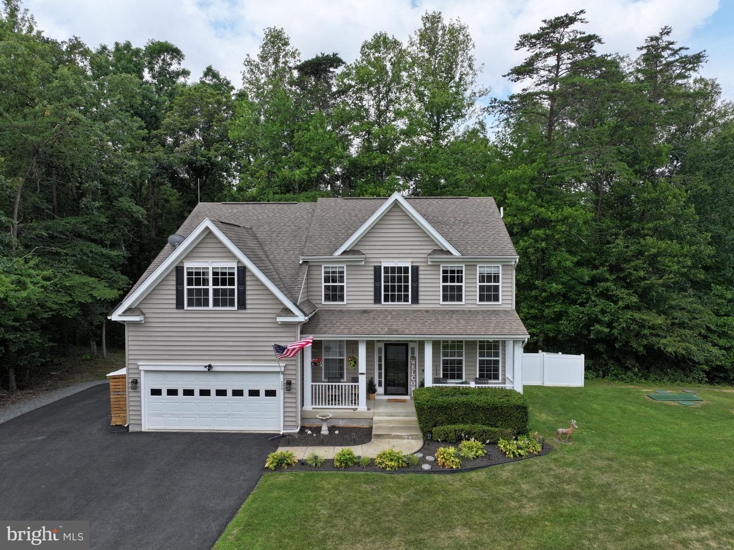 239 Toluca Road photo 8