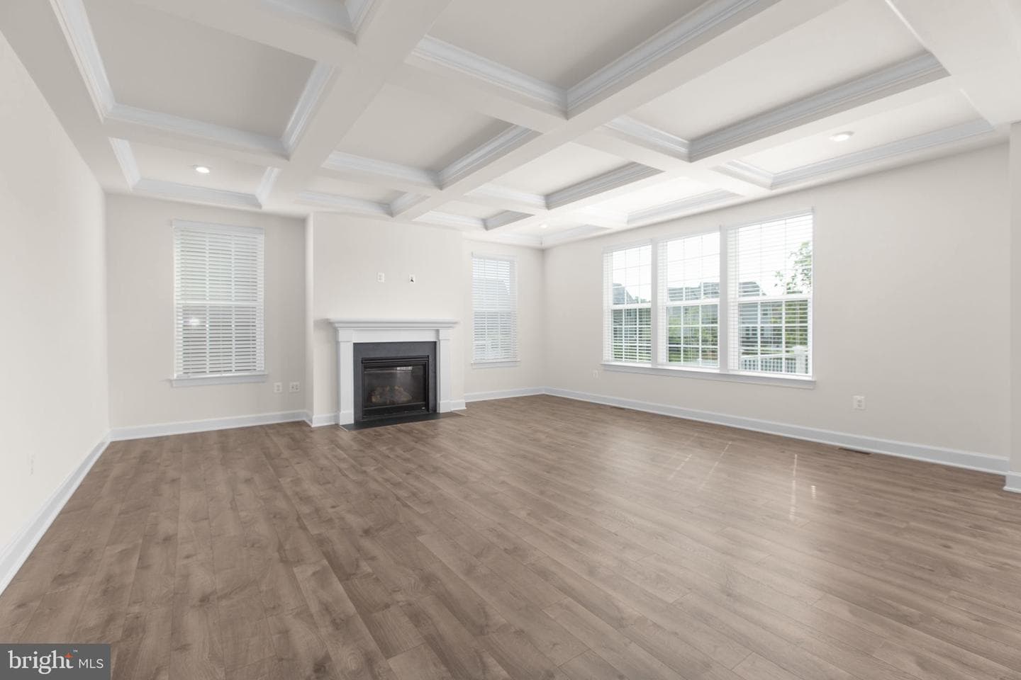1221 Marigold Street photo 20