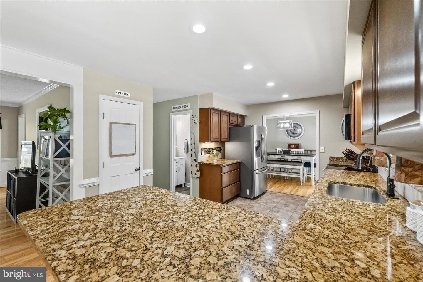 1211 Richmond Drive photo 16