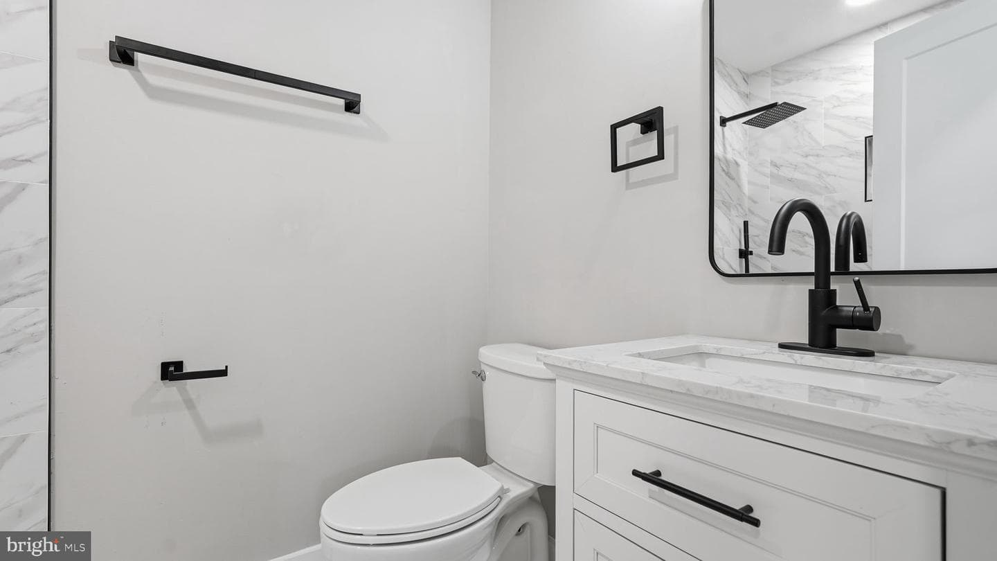 210 Austin Drive photo 19