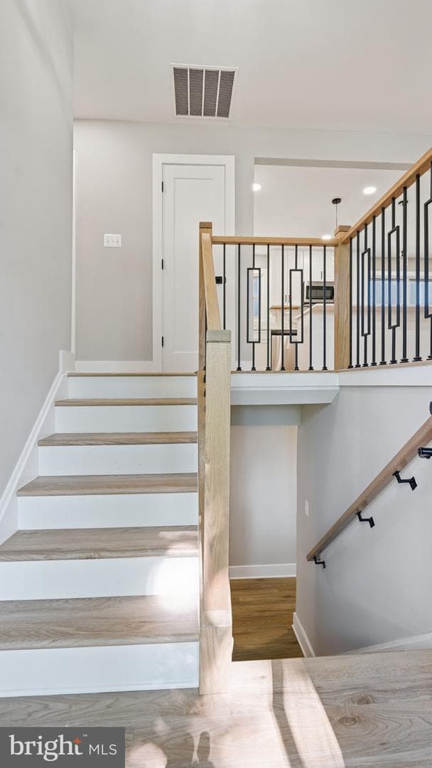 210 Austin Drive photo 5