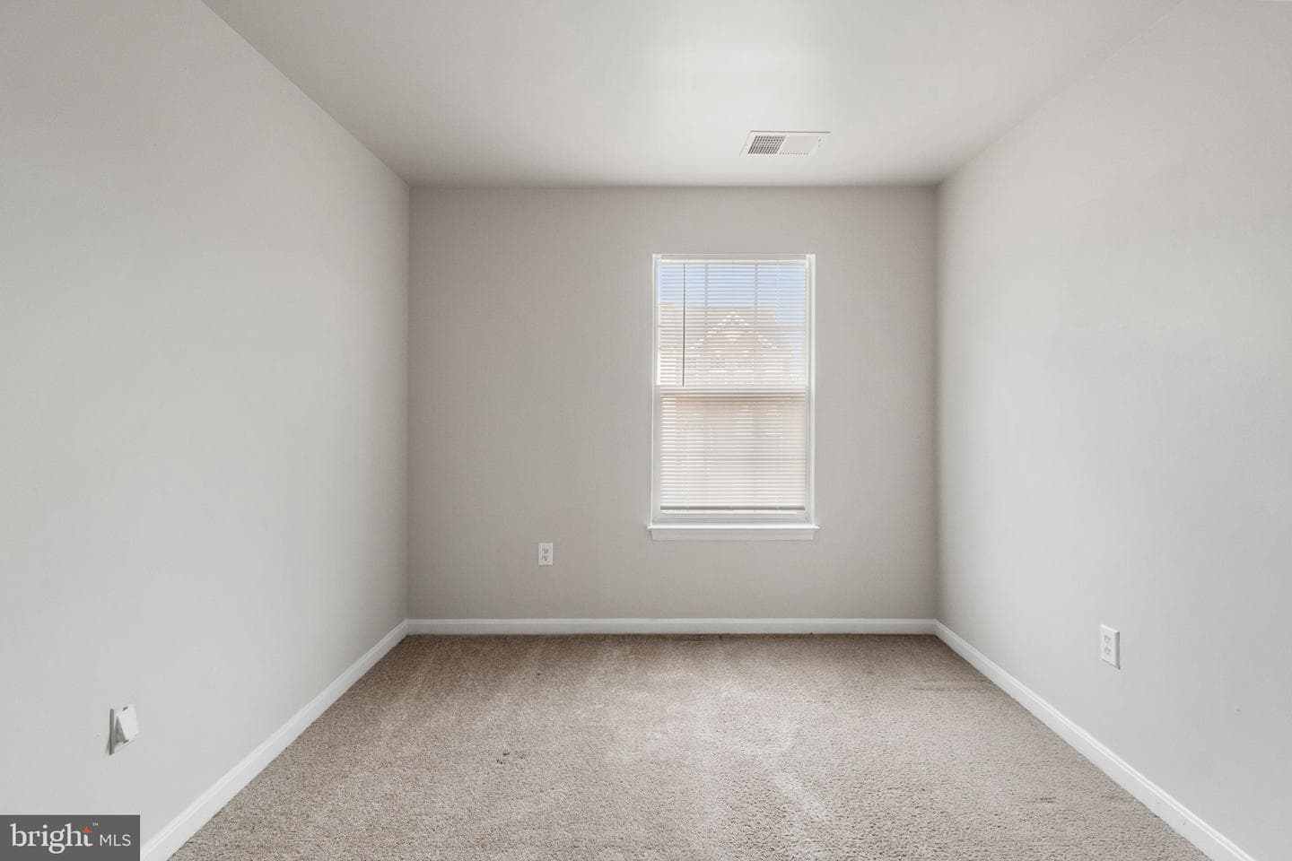 109 Chesterbrook photo 26