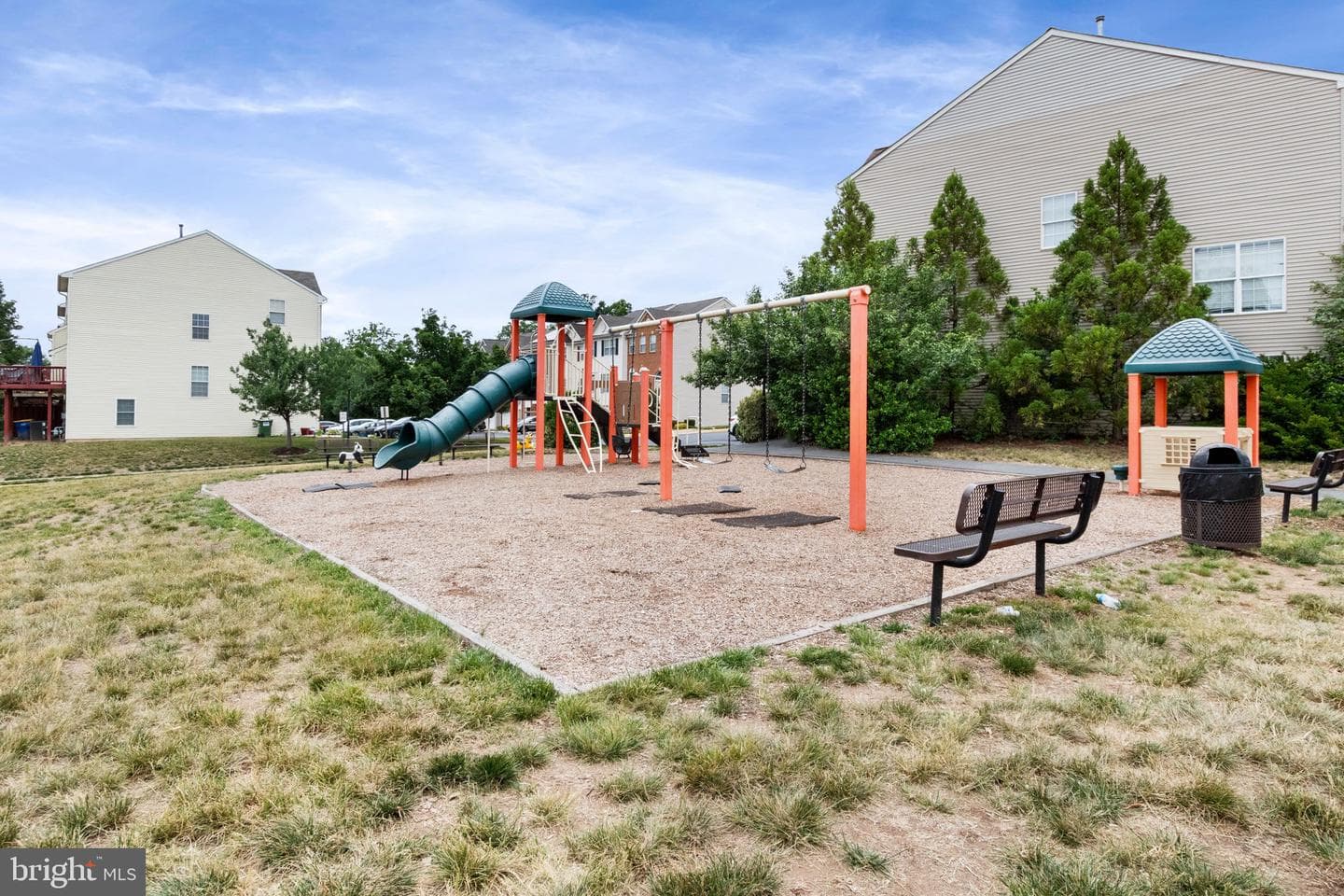 109 Chesterbrook photo 42