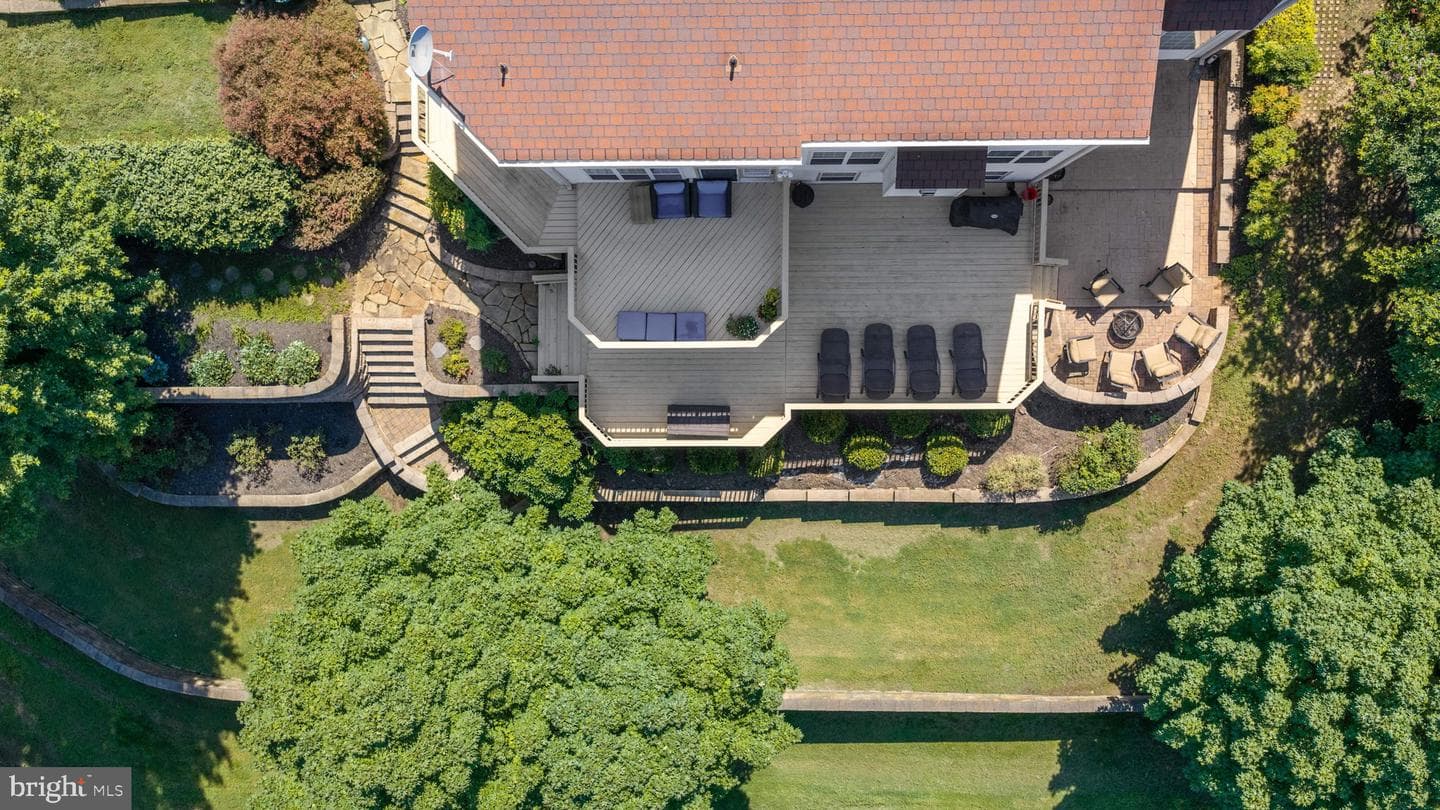 76 High Ridge Drive photo 90