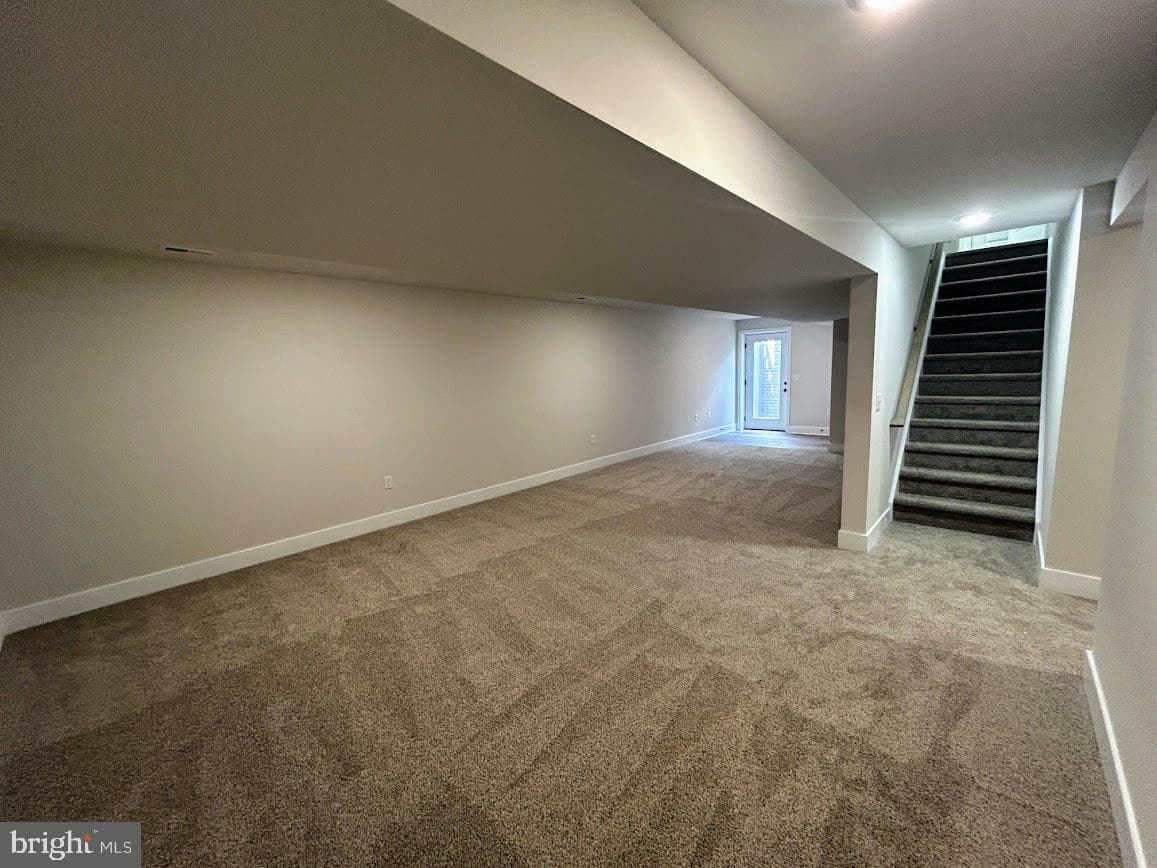 8 William And Mary Lane photo 31