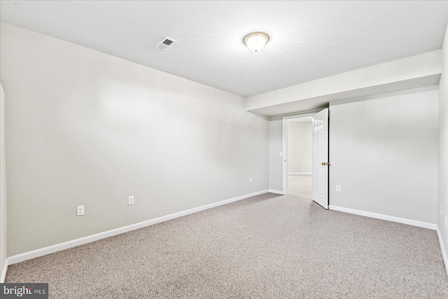 19 Pinto Lane photo 66