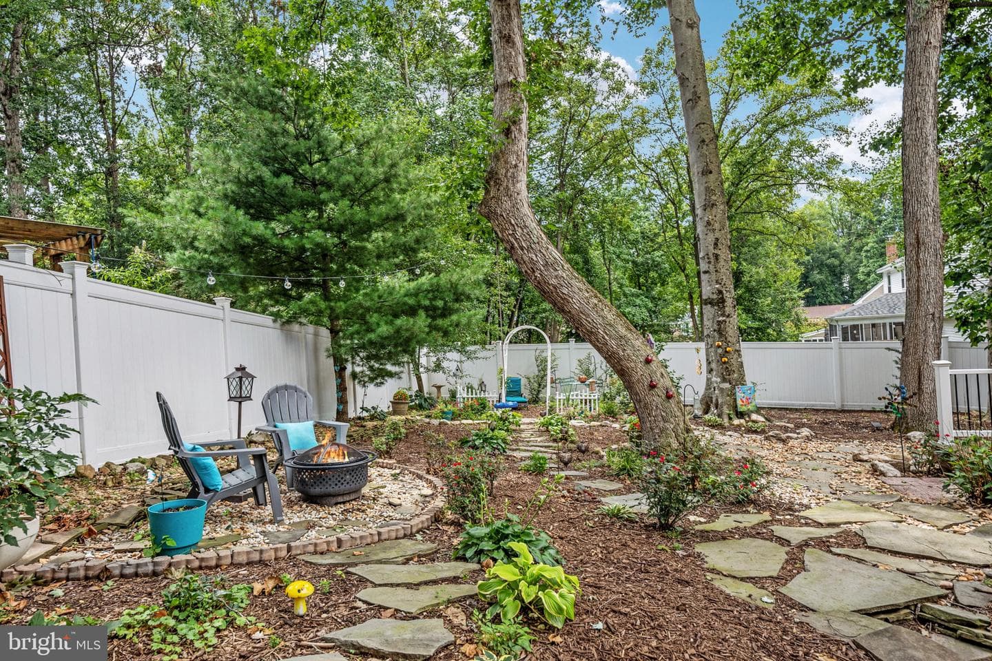 6 Greenhaven Court photo 26