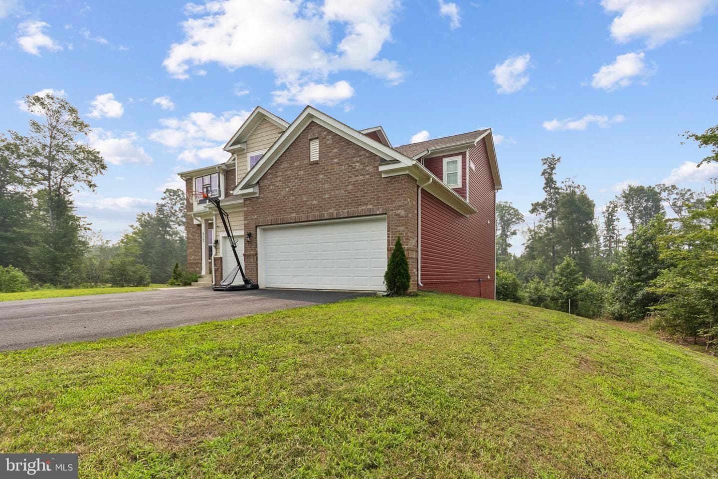 717 Long Meadow Drive photo 3