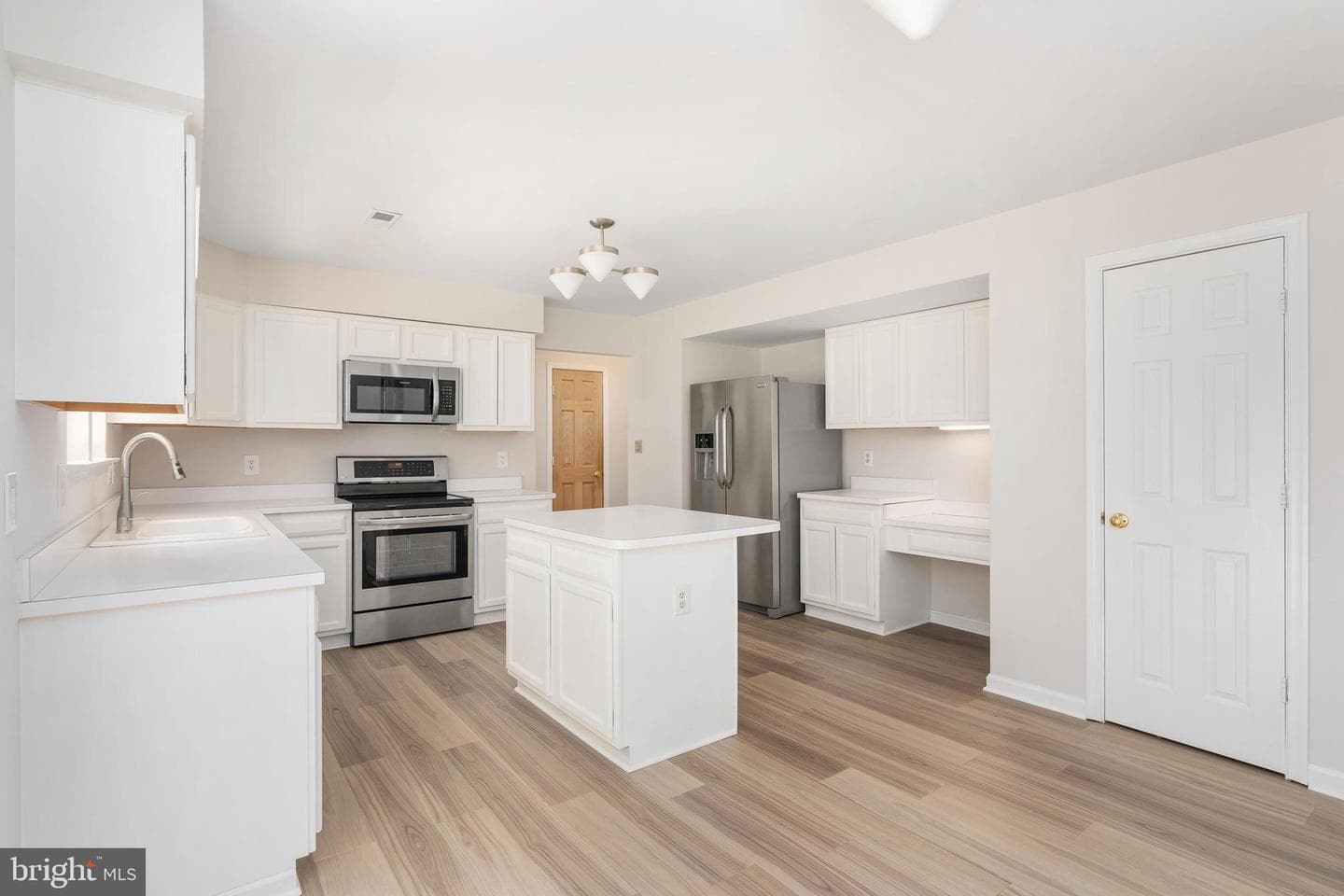 5 Timberwood Court photo 16