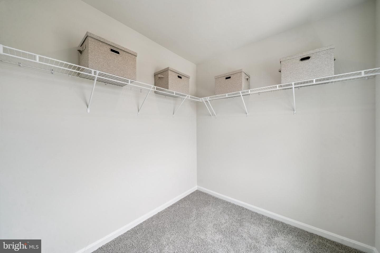221 Camden Drive photo 24