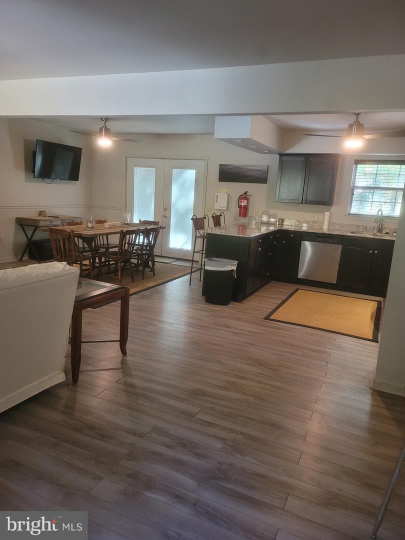 236 Cedar Avenue photo 5