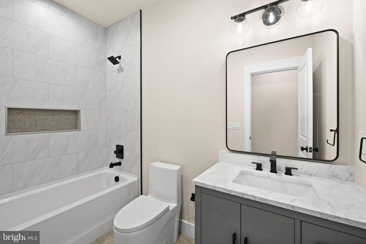 312 9th Street photo 13