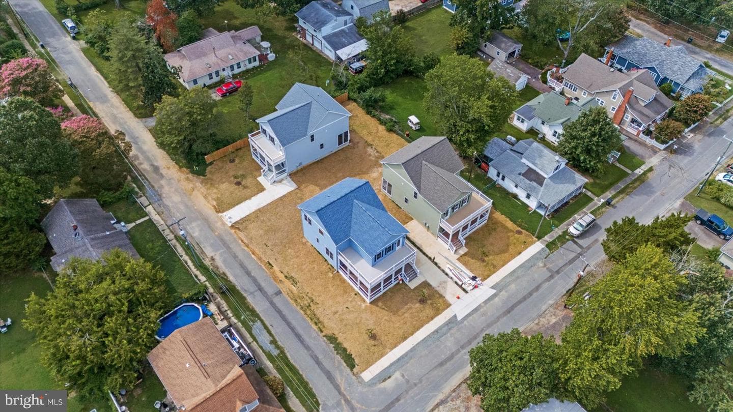702 Taggart Street photo 45