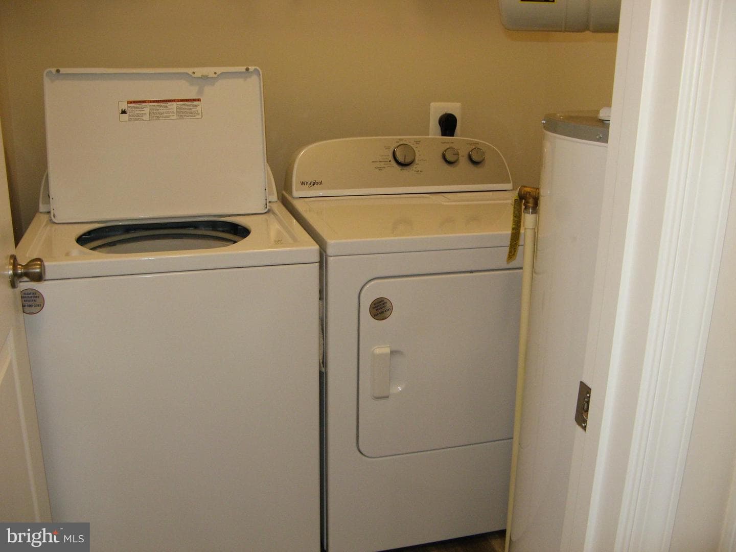 57 Oak Lane photo 34