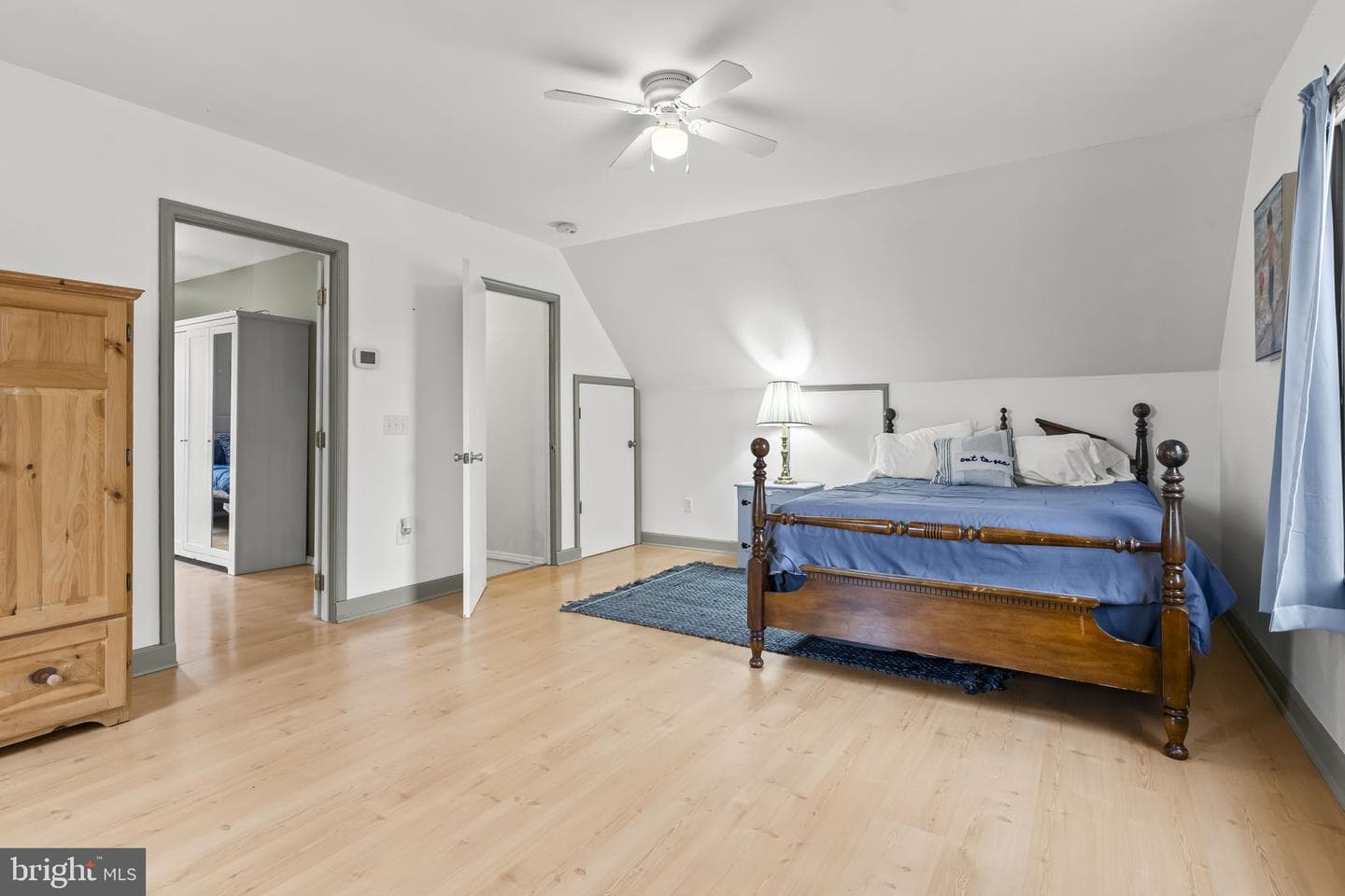 916 Bryant Avenue photo 24