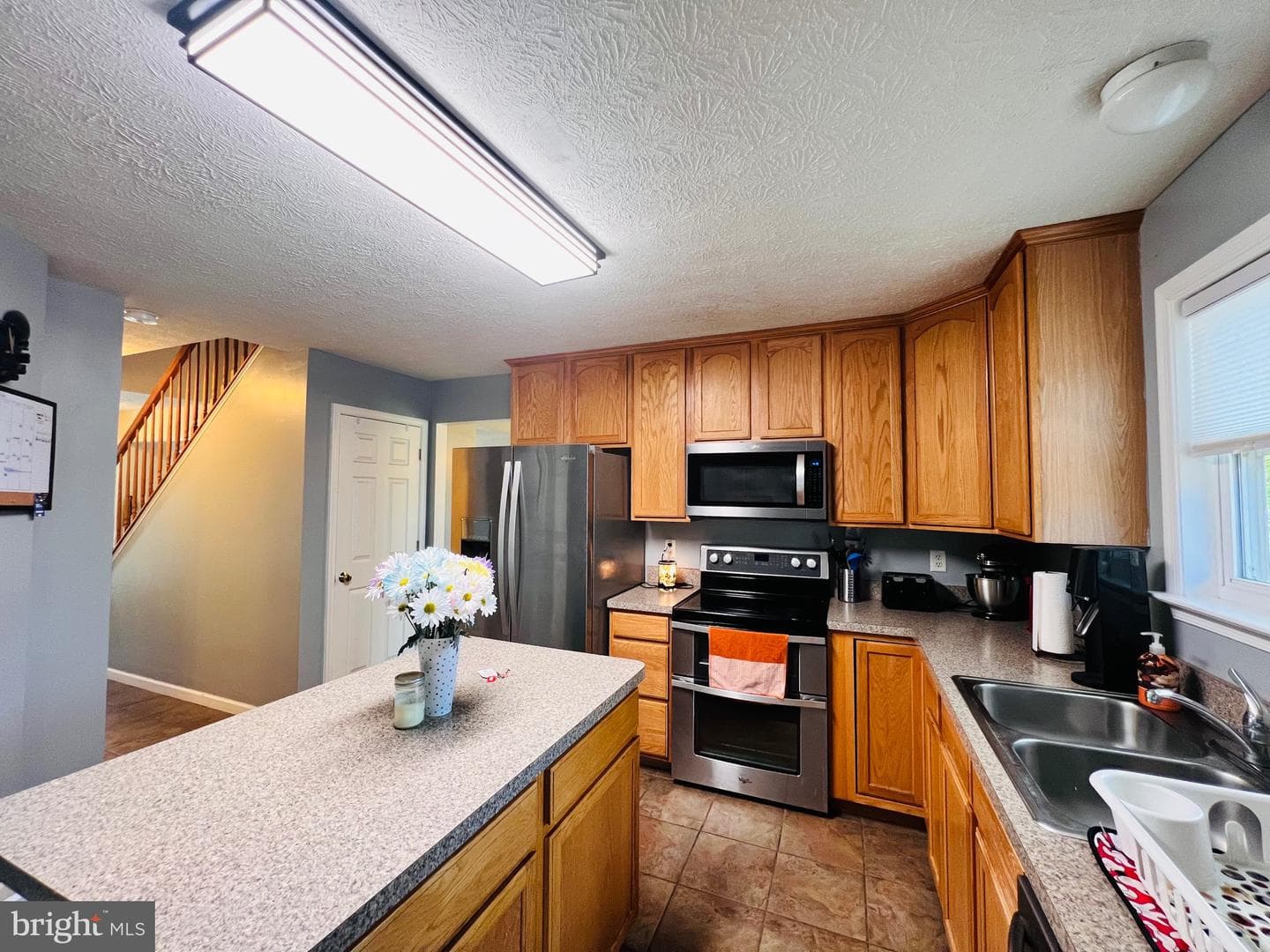 213 Forest Avenue photo 17