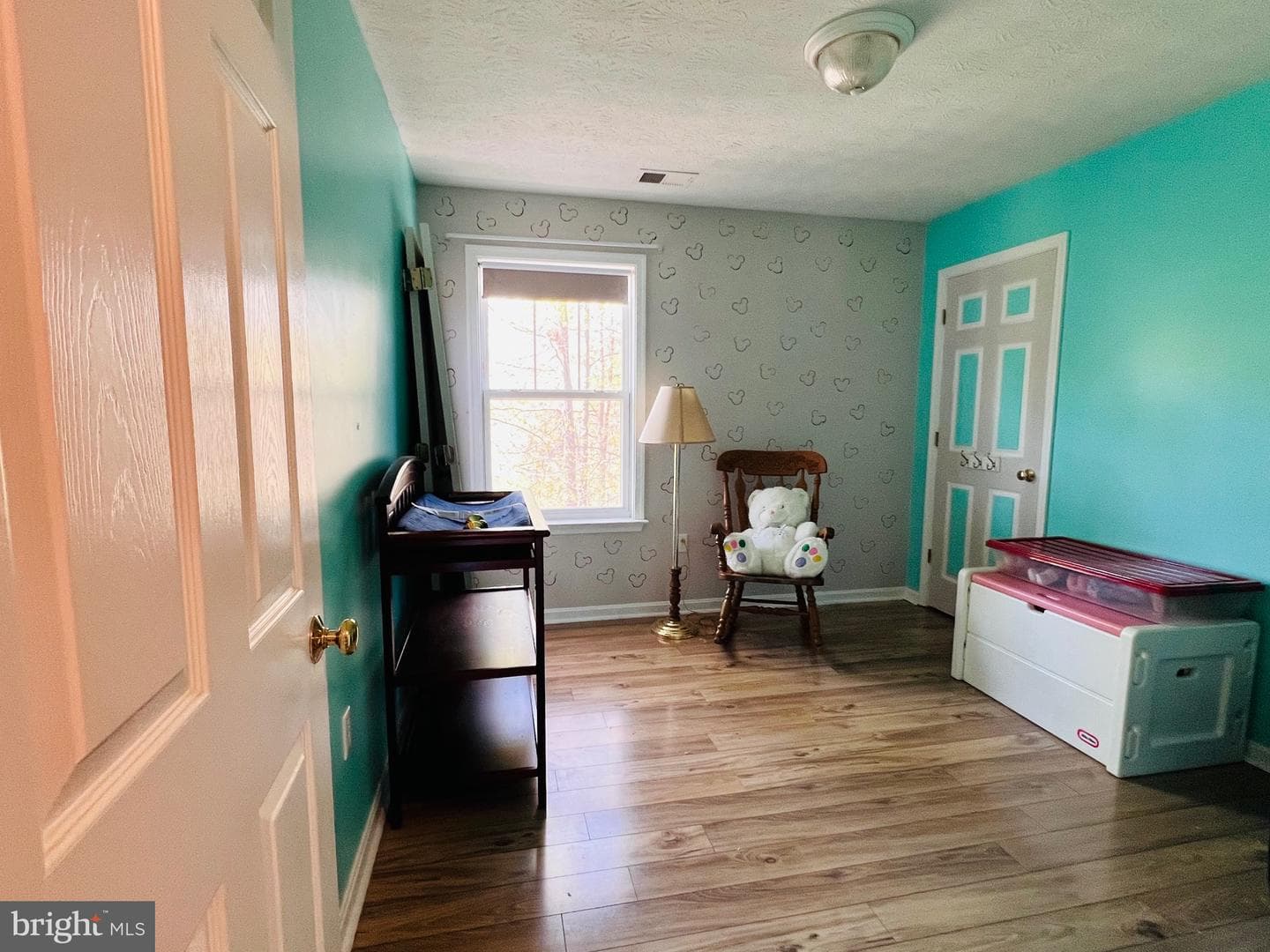 213 Forest Avenue photo 52