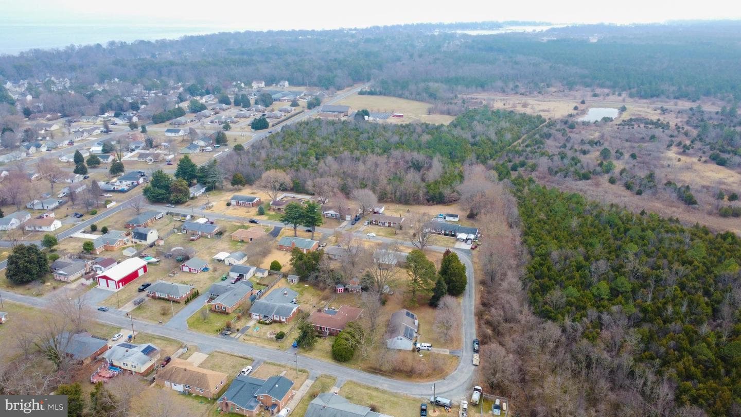 62 Darl Circle photo 44