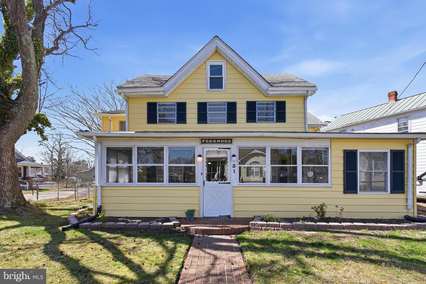 31 Bancroft Avenue photo 36
