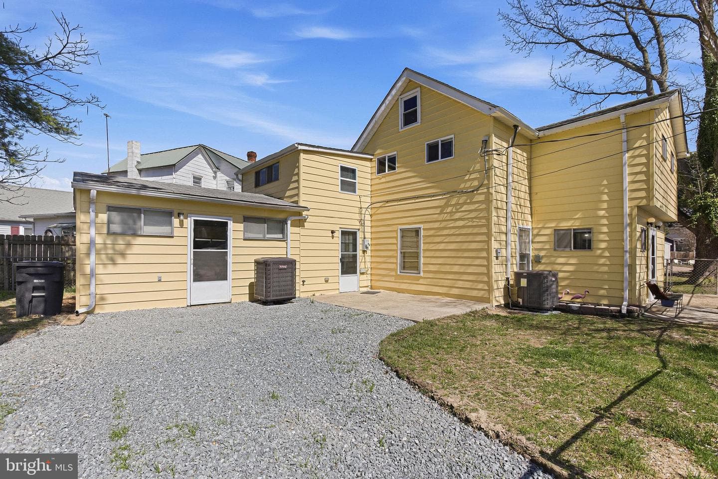 31 Bancroft Avenue photo 38
