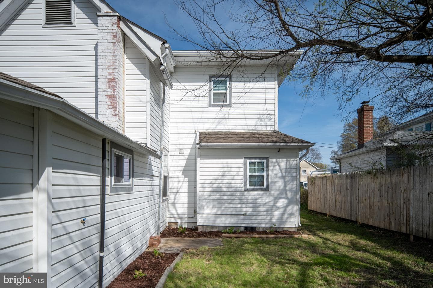 319 Marshall photo 67