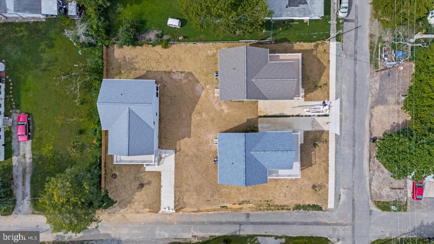 700 Taggart Street photo 46