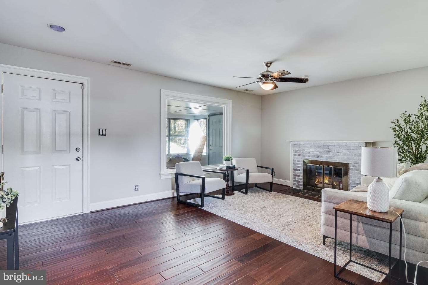 129 Mt Vernon Drive photo 4
