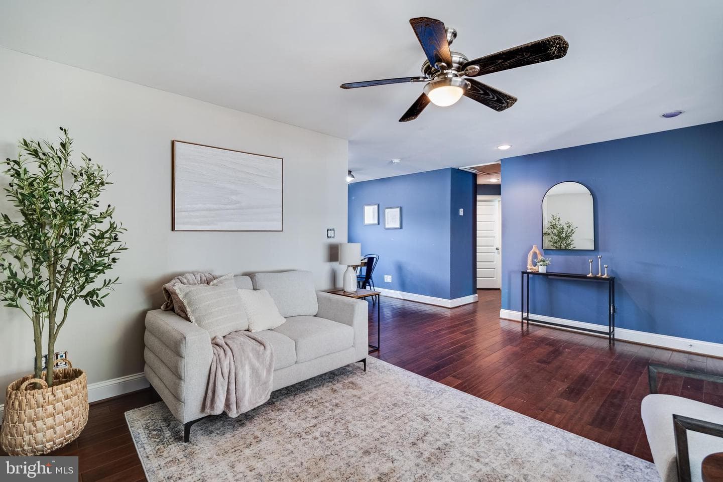 129 Mt Vernon Drive photo 5